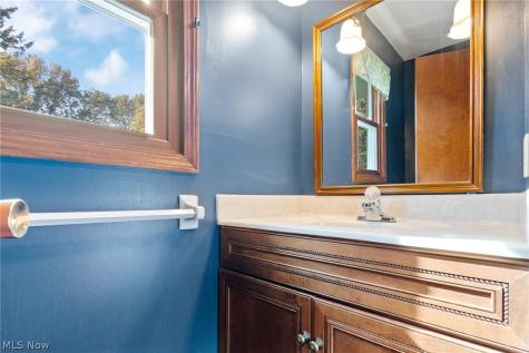 437 Farr Avenue Wadsworth OH 44281