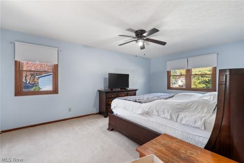 437 Farr Avenue Wadsworth OH 44281