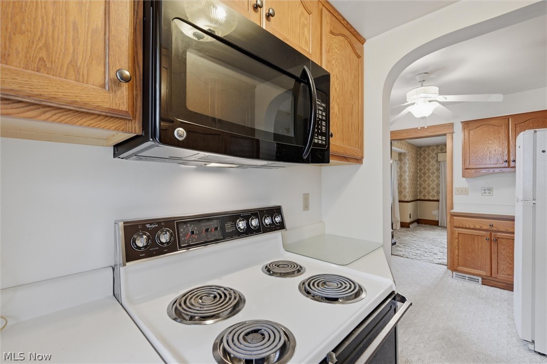 556 Belvedere Avenue SE Warren OH 44483