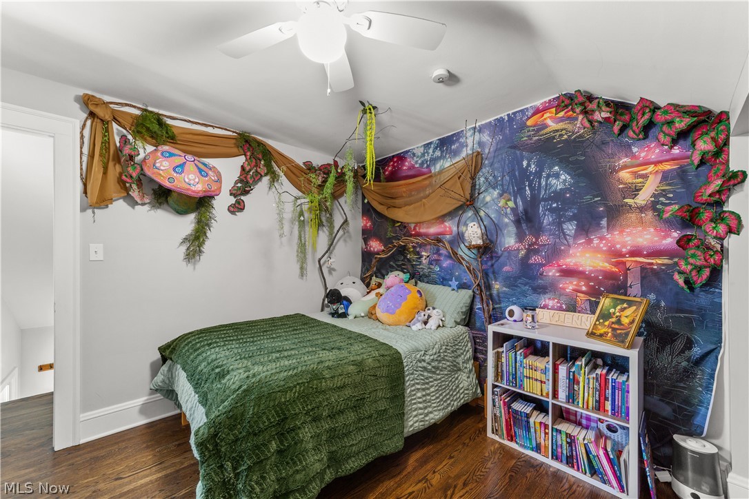 560 Elmwood Road Bay Village OH 44140
