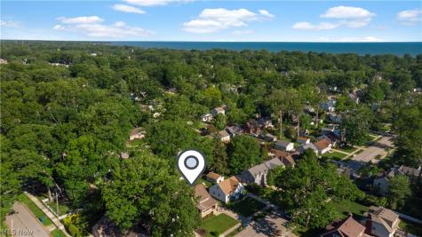 560 Elmwood Road Bay Village OH 44140