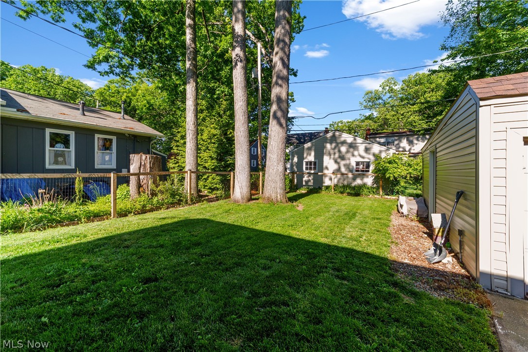 560 Elmwood Road Bay Village OH 44140