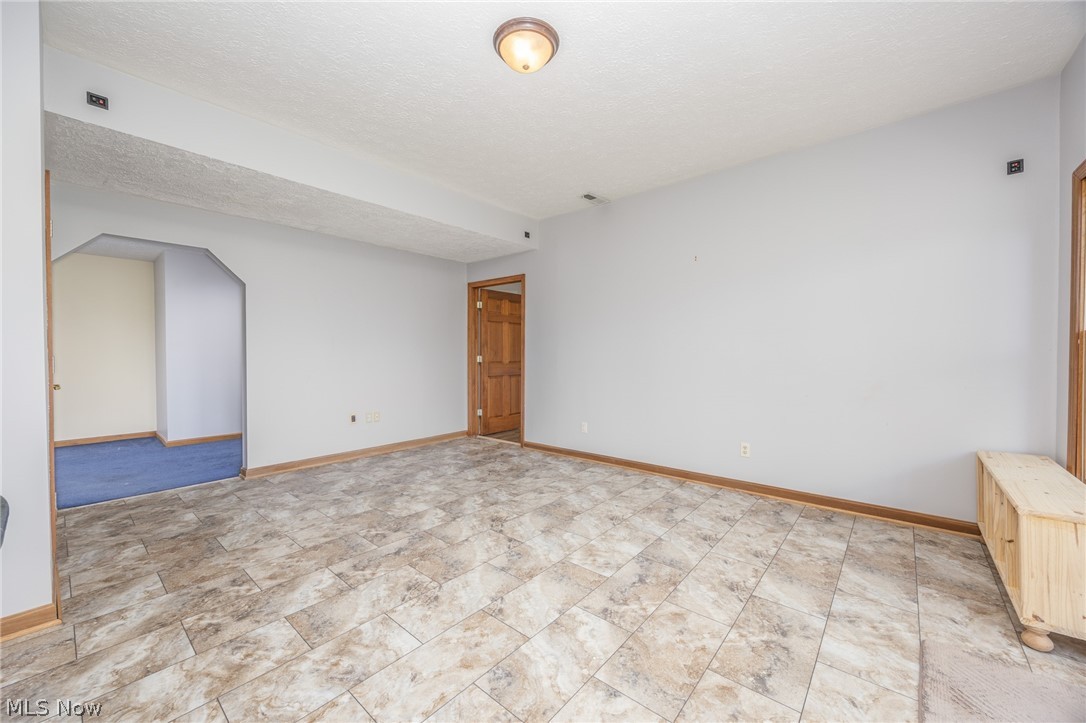 1421 Mcgill Road Vincent OH 45784