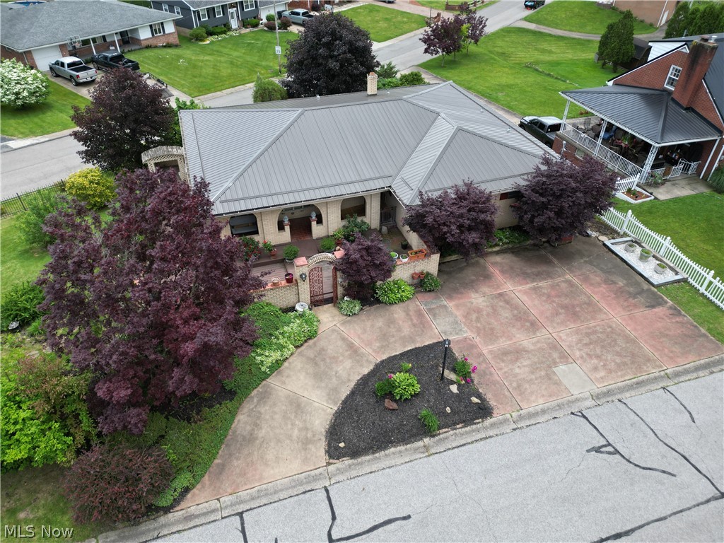 408 Garfield Avenue Steubenville OH 43952