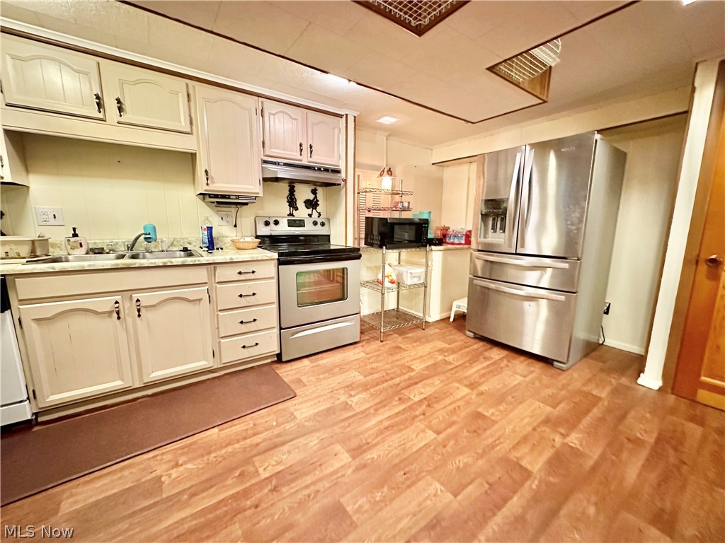 408 Garfield Avenue Steubenville OH 43952