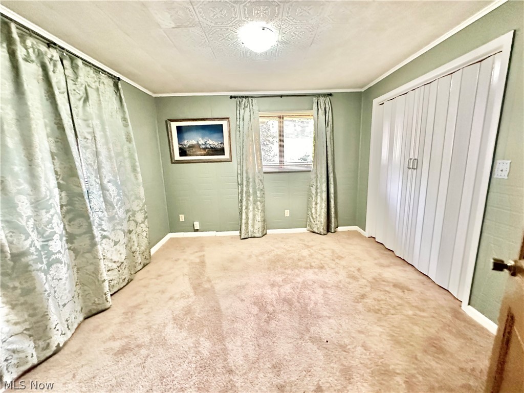 408 Garfield Avenue Steubenville OH 43952