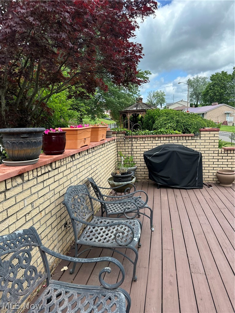 408 Garfield Avenue Steubenville OH 43952