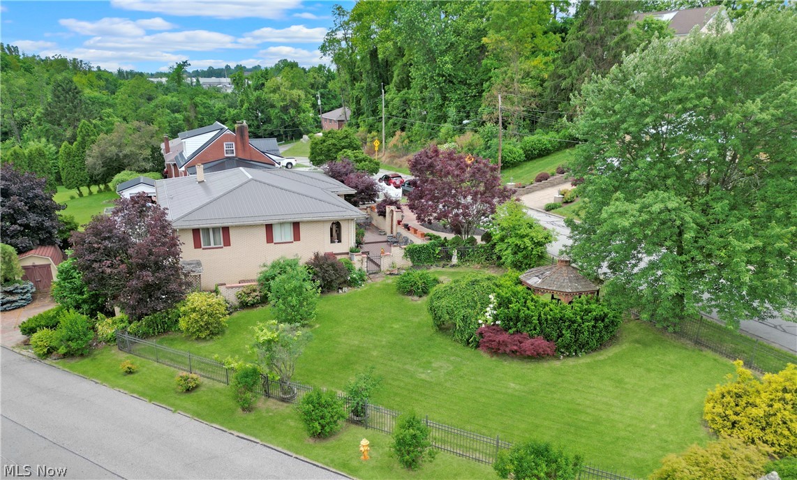 408 Garfield Avenue Steubenville OH 43952