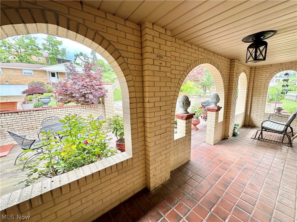 408 Garfield Avenue Steubenville OH 43952
