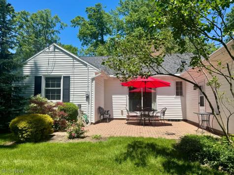 359 Yale Avenue Elyria OH 44035