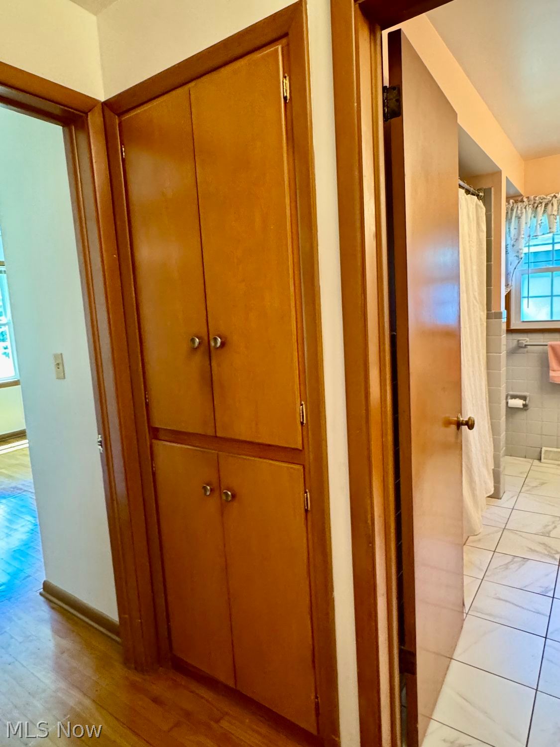 359 Yale Avenue Elyria OH 44035