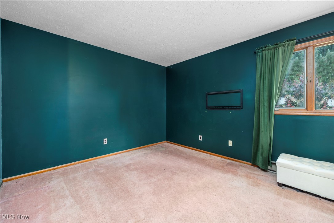 43995 Middle Ridge Road Lorain OH 44053