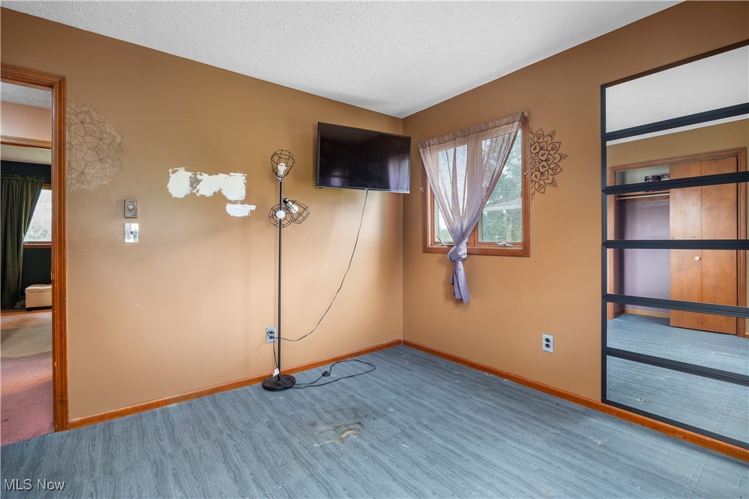 43995 Middle Ridge Road Lorain OH 44053