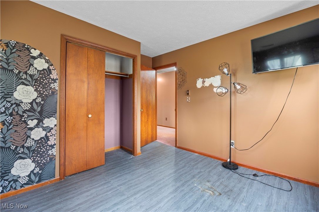 43995 Middle Ridge Road Lorain OH 44053