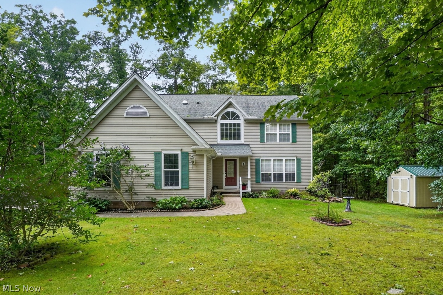 10835 Scranton Woods Trail Newbury OH 44065