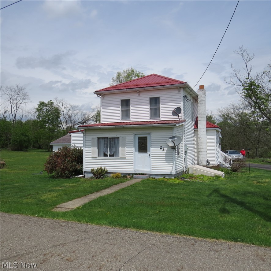 22 Maple Hill Road Salineville OH 43945