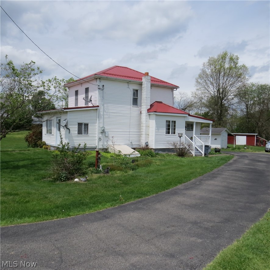 22 Maple Hill Road Salineville OH 43945