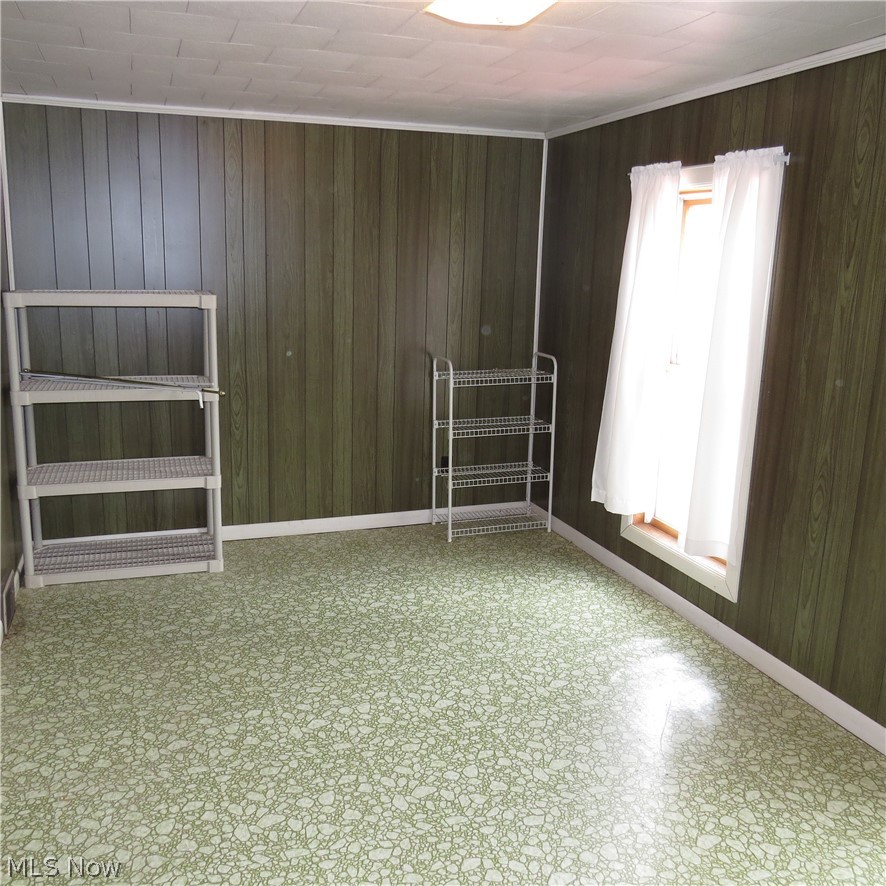 22 Maple Hill Road Salineville OH 43945