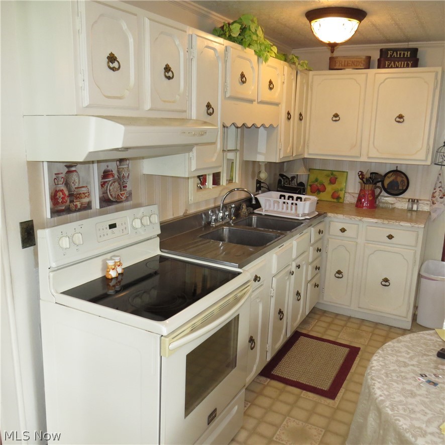 22 Maple Hill Road Salineville OH 43945