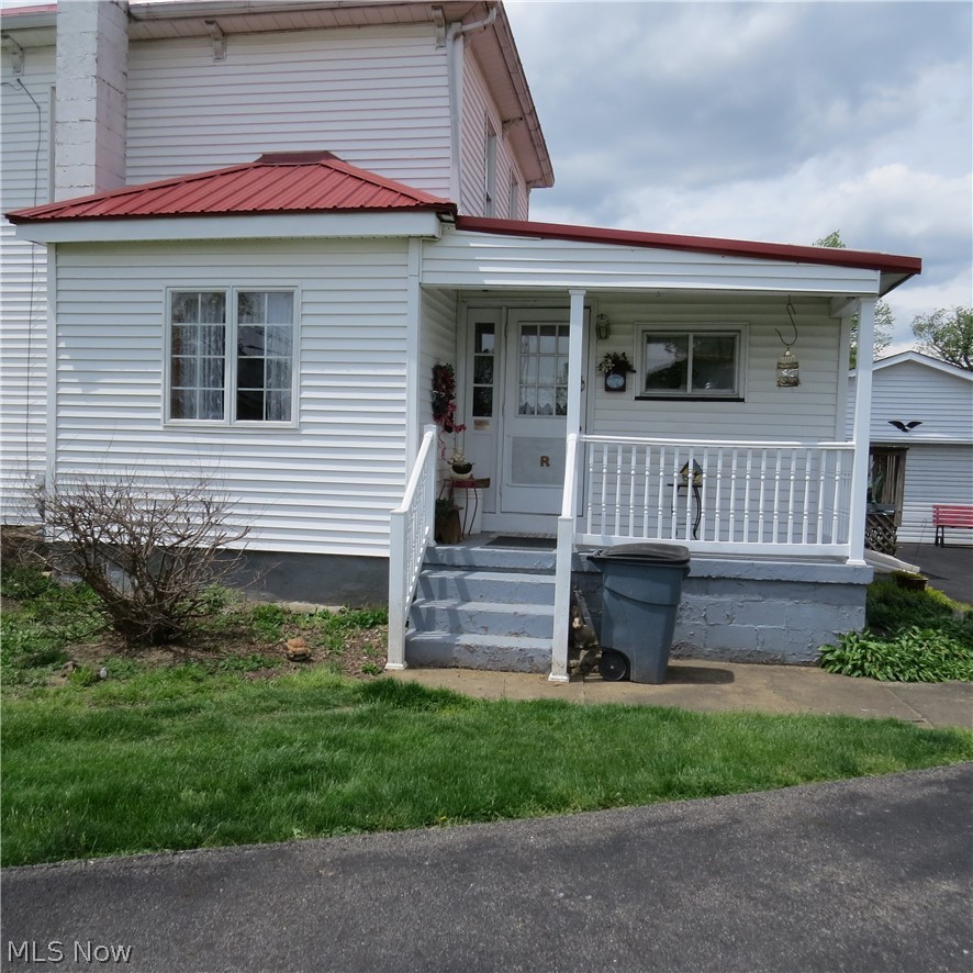 22 Maple Hill Road Salineville OH 43945