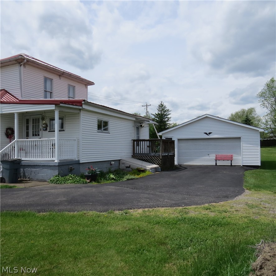 22 Maple Hill Road Salineville OH 43945