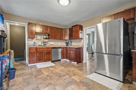 154 May Avenue Northfield OH 44067