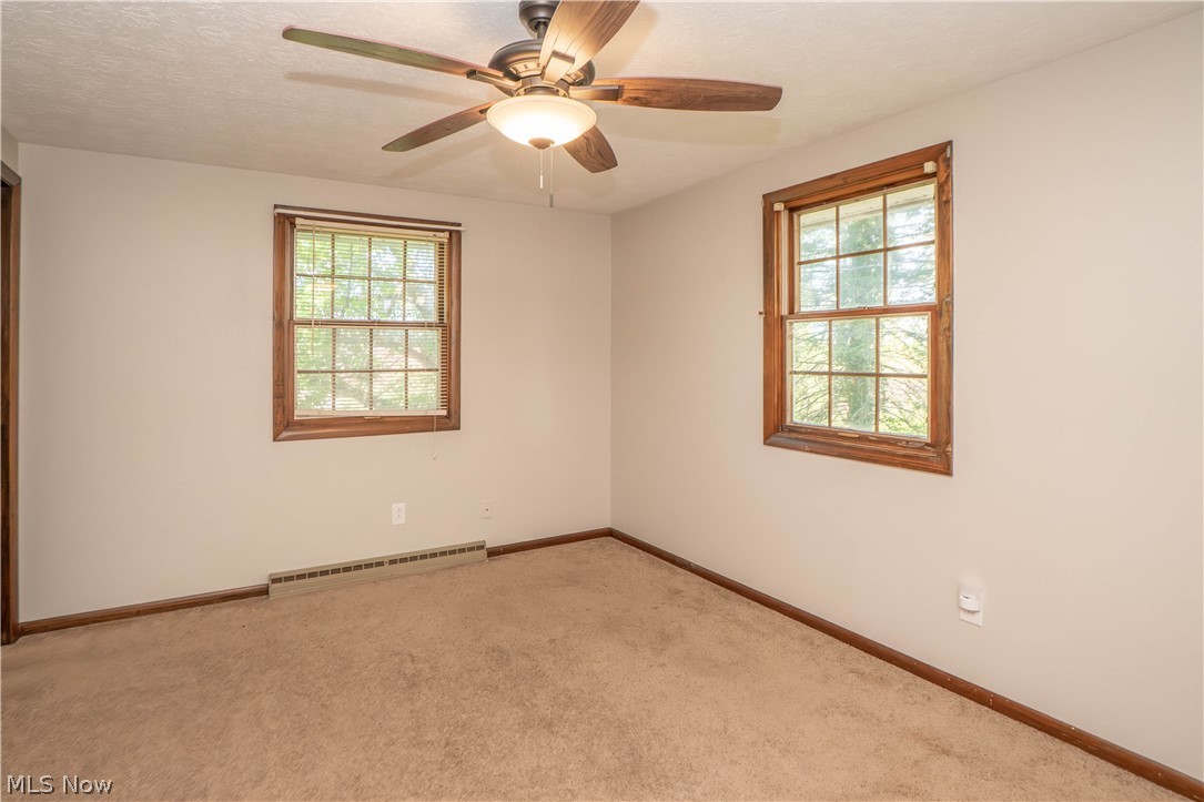 4029 Bel Air Avenue NW Canton OH 44718