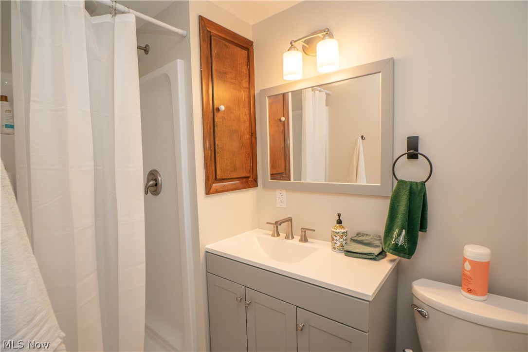 4029 Bel Air Avenue NW Canton OH 44718