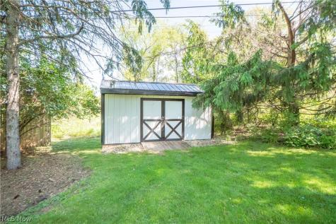 4029 Bel Air Avenue NW Canton OH 44718