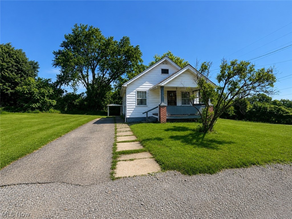 642 Lee Avenue Youngstown OH 44502