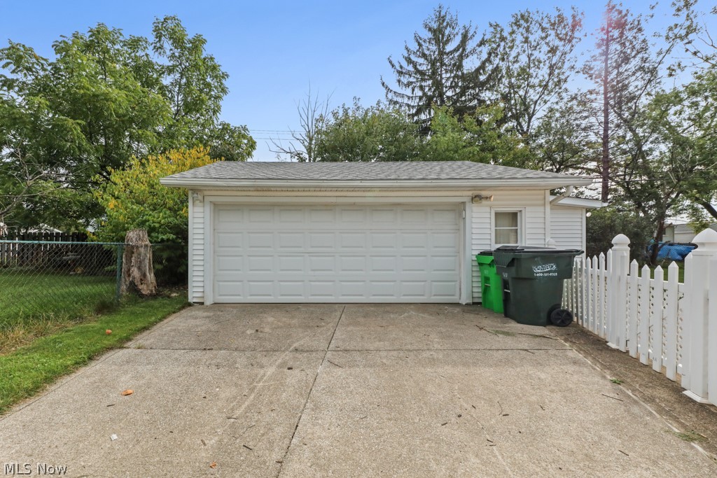 5713 Vickie Lane Bedford Heights OH 44146