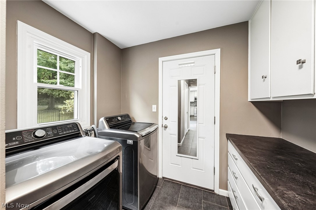 345 Sand Run Road Akron OH 44313