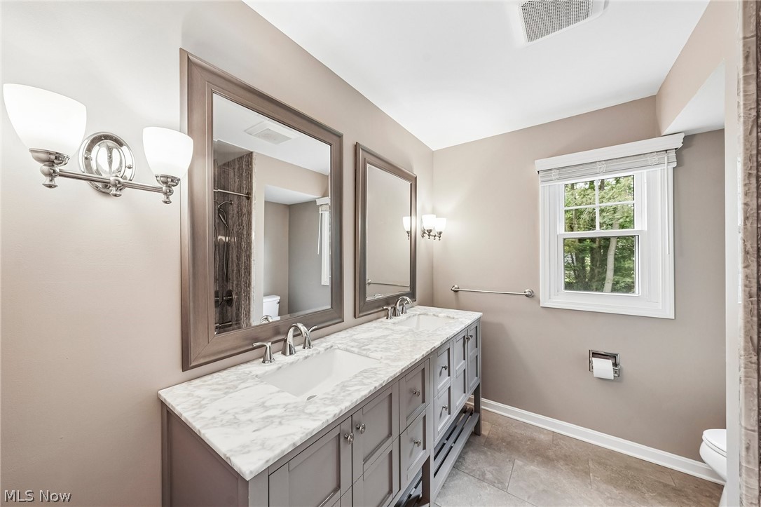 345 Sand Run Road Akron OH 44313