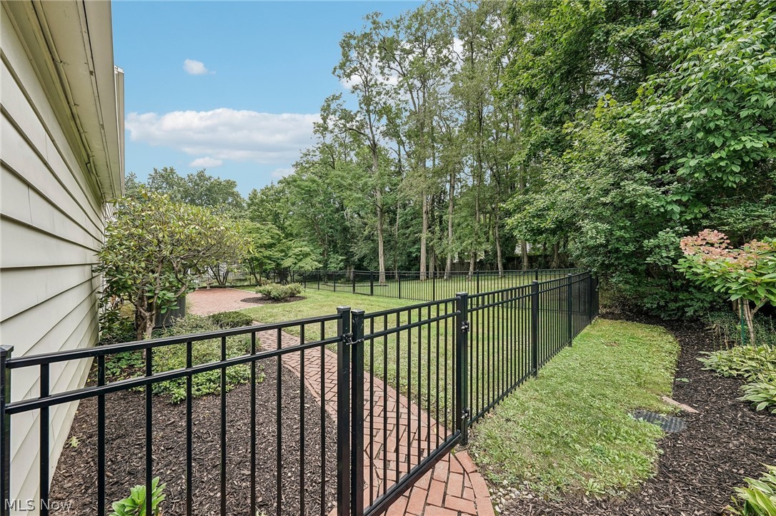 345 Sand Run Road Akron OH 44313