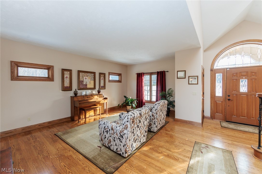 2502 Morning Star Drive Hinckley OH 44233