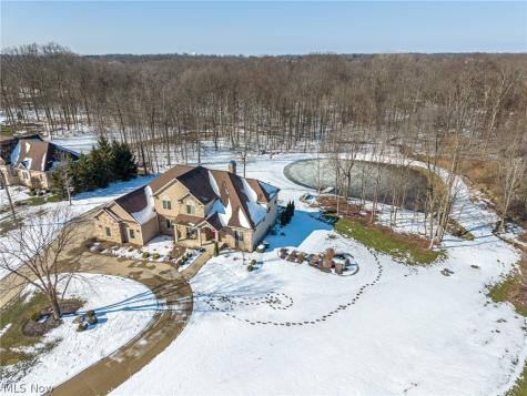 2502 Morning Star Drive Hinckley OH 44233