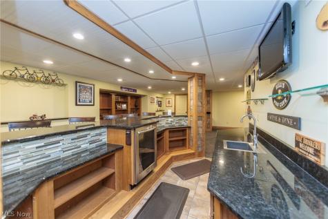 2502 Morning Star Drive Hinckley OH 44233