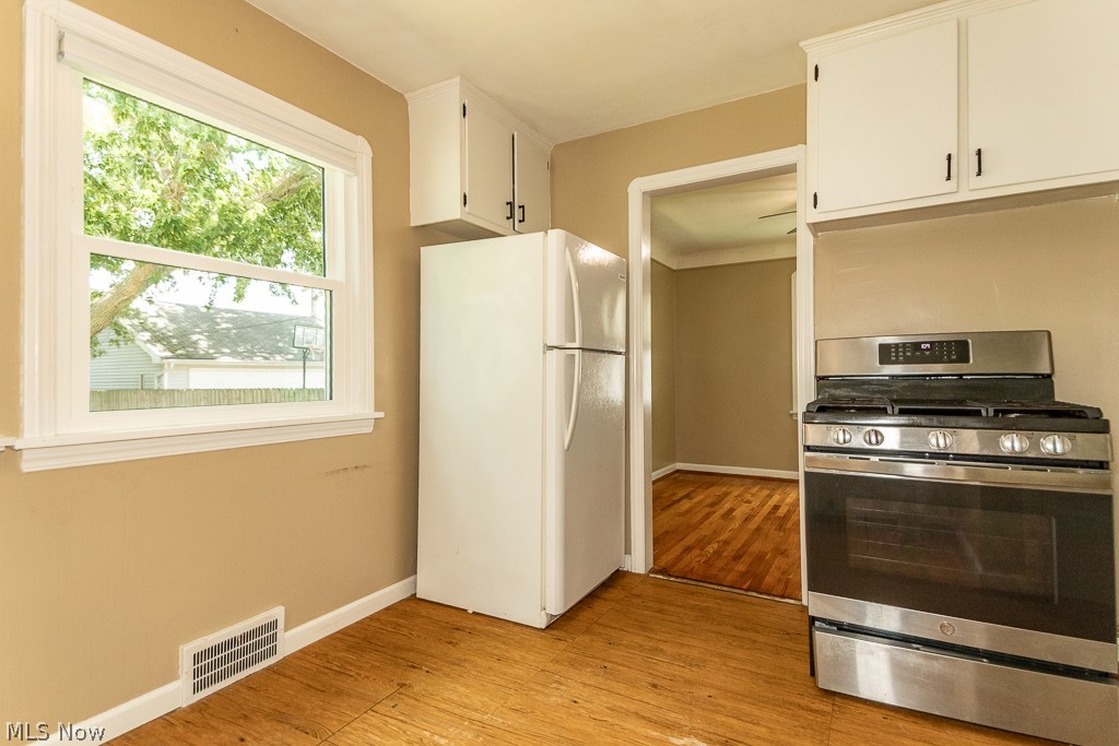 6106 Bradley Avenue Parma OH 44129