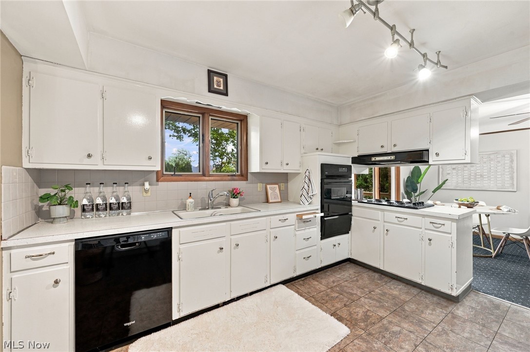 3397 Lotus Lane Seven Hills OH 44131