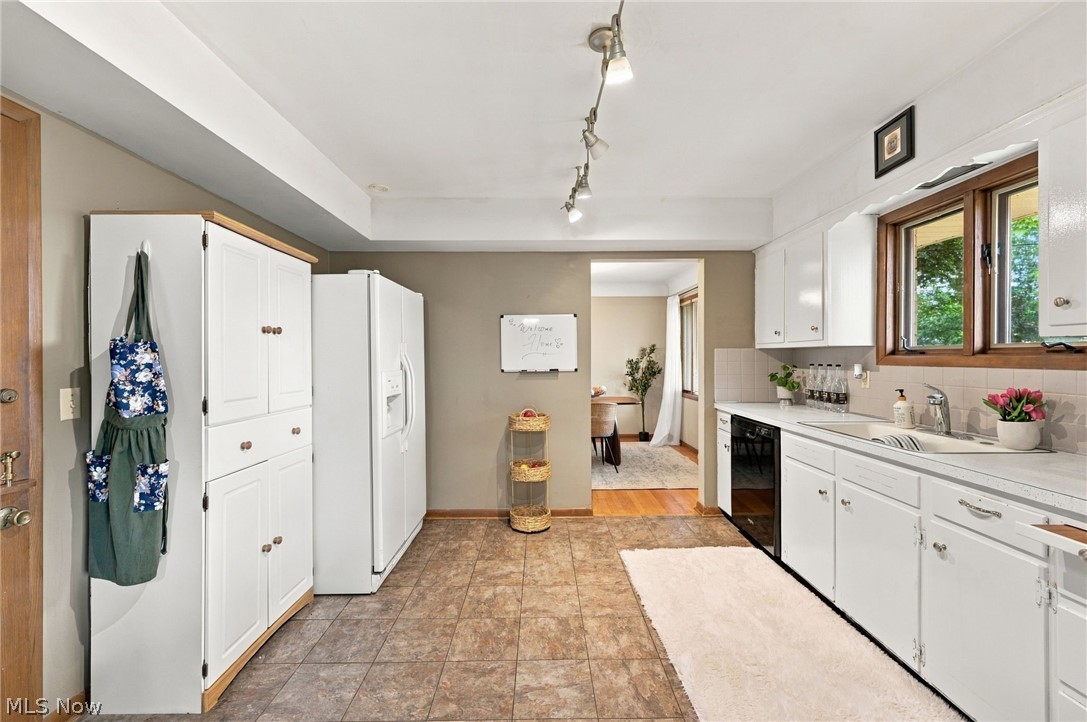 3397 Lotus Lane Seven Hills OH 44131