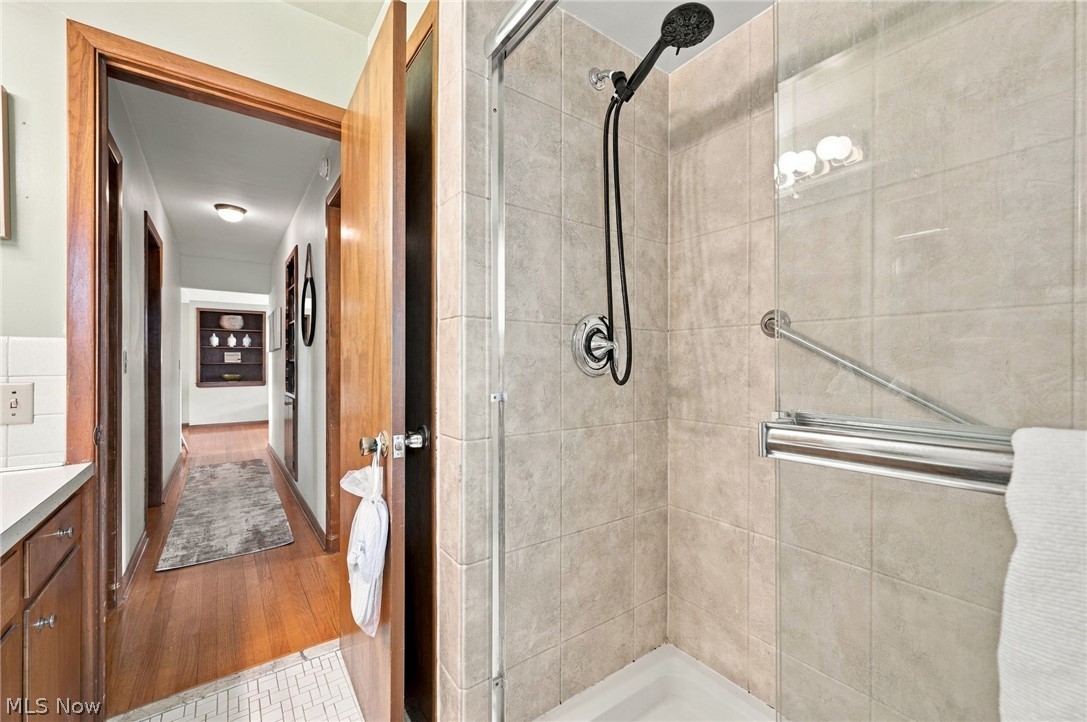 3397 Lotus Lane Seven Hills OH 44131