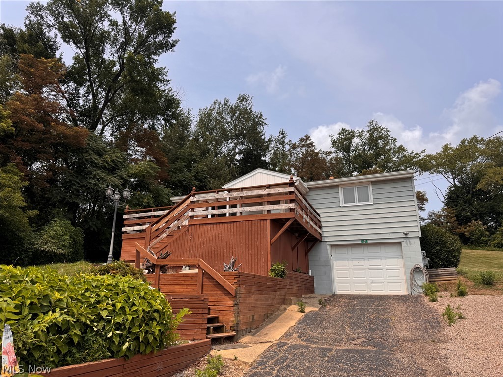 401 Diana Drive Hopedale OH 43976