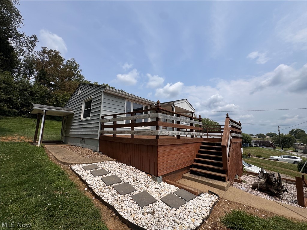 401 Diana Drive Hopedale OH 43976