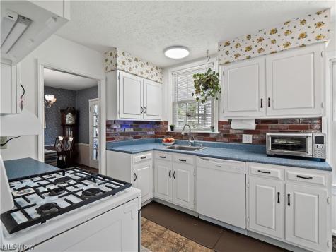 4179 W 62nd Street Cleveland OH 44144