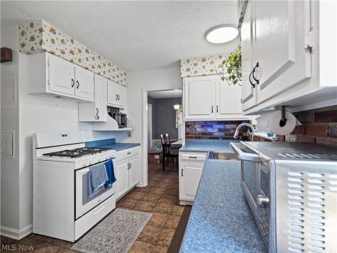 4179 W 62nd Street Cleveland OH 44144