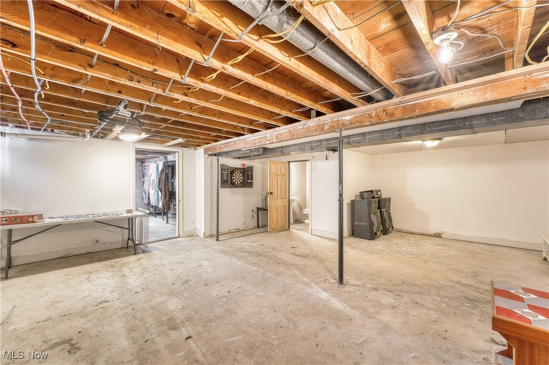 6160 Dresden Road Zanesville OH 43701