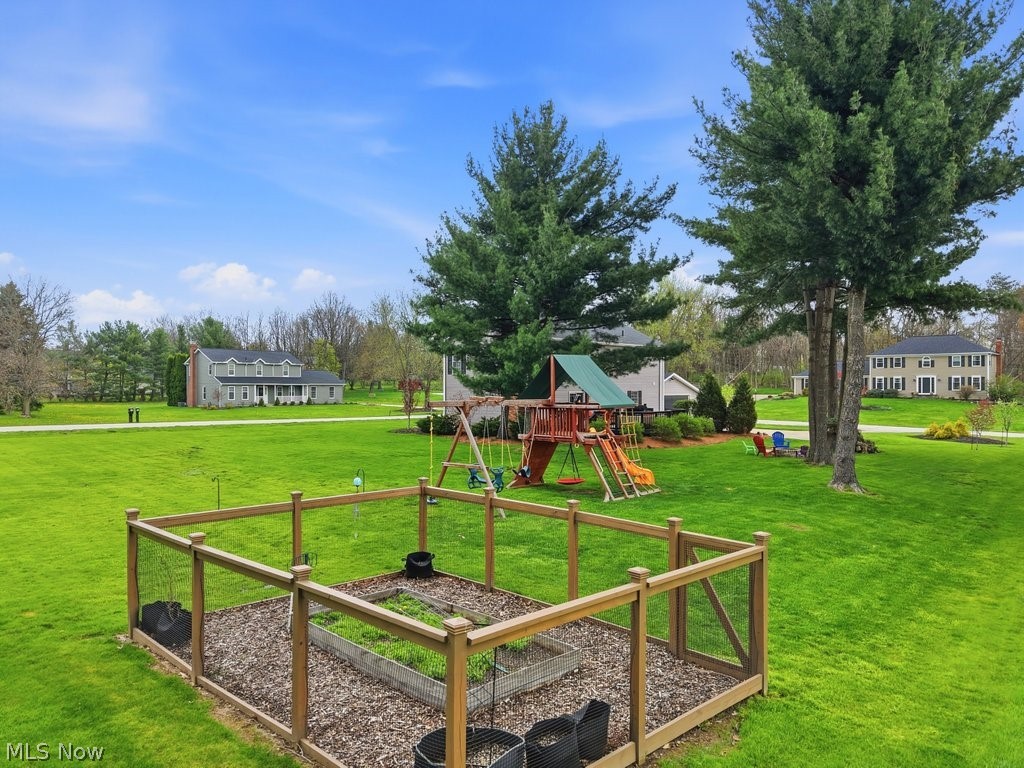 1936 Ashley Drive Hudson OH 44236