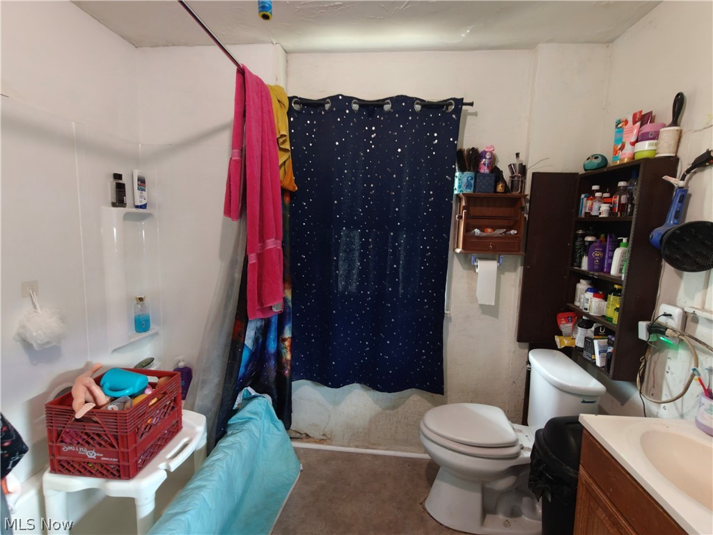 1135 Oak Avenue NW Canton OH 44708