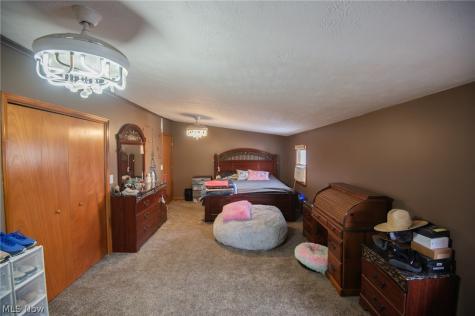 69 S Belle Vista Avenue Youngstown OH 44509