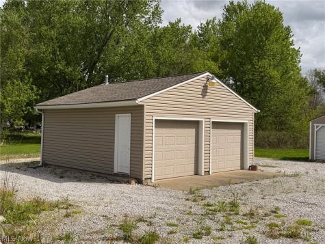 1988 Greensburg Road North Canton OH 44720